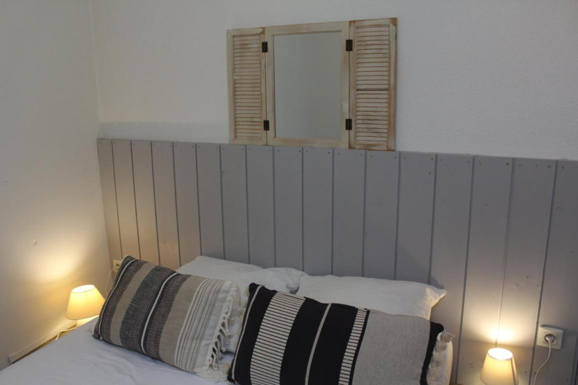 Duplex Bord Bassin D'Arcachon Apartment Ares Exterior photo
